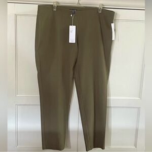 Eileen Fisher women's olive crepe pants